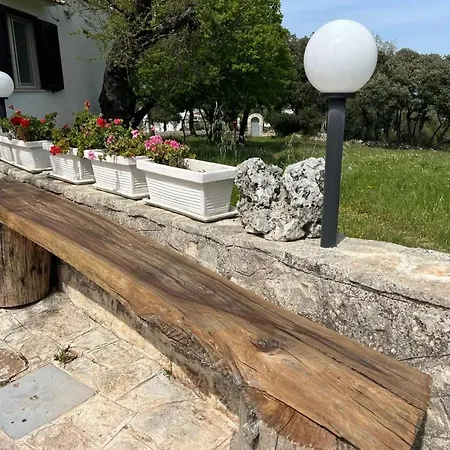 Apartment Trulli Nenetta E Nannino By Il Pumo Di Puglia