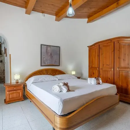 Apartment Trulli Nenetta E Nannino By Il Pumo Di Puglia